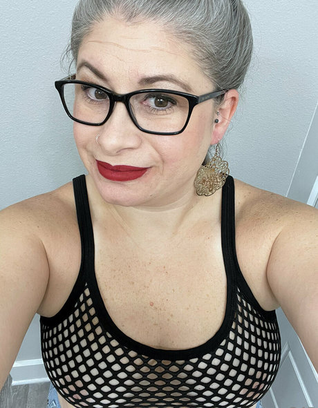 curvy4urpleasure exclusive pornstar picture