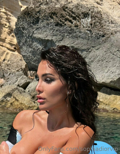 sophiadiorvip erotic star photo