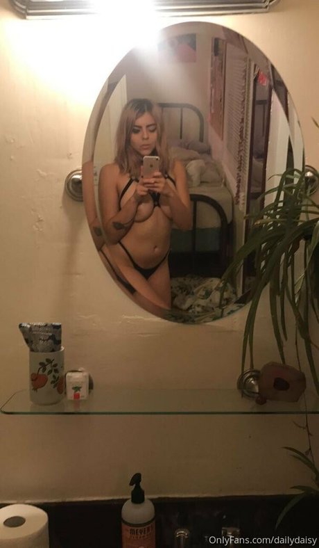 dailydaisy adult star galleries