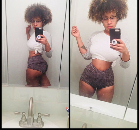 Elusivemulatto model sexy picture