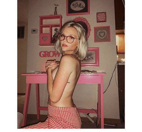 college student onlyfans porn pictures