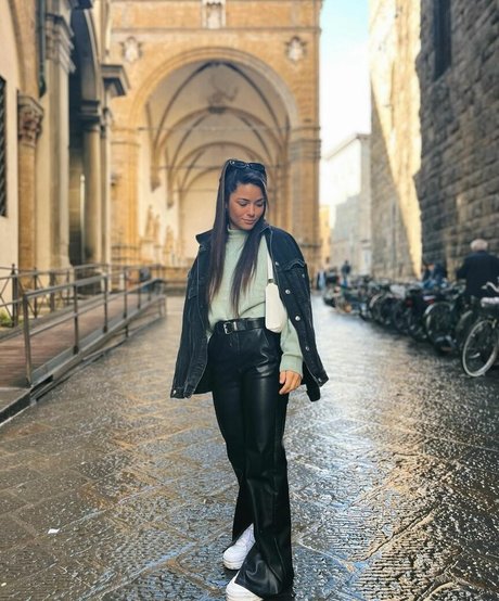 Delfi Granatto porn actress image