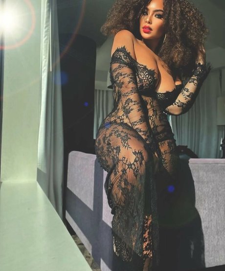 sirensaysseduce pornstar naked pics