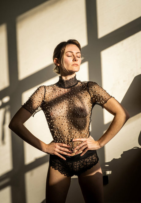 Jessie Flowers sexy pornstar pic