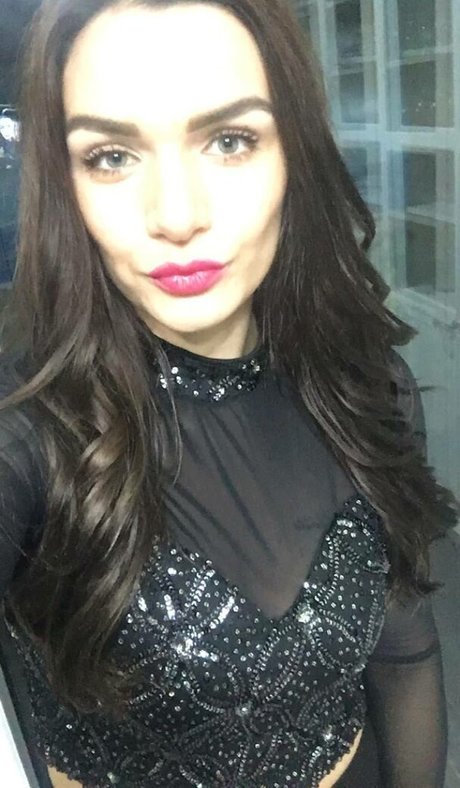 Lana D Quick model image