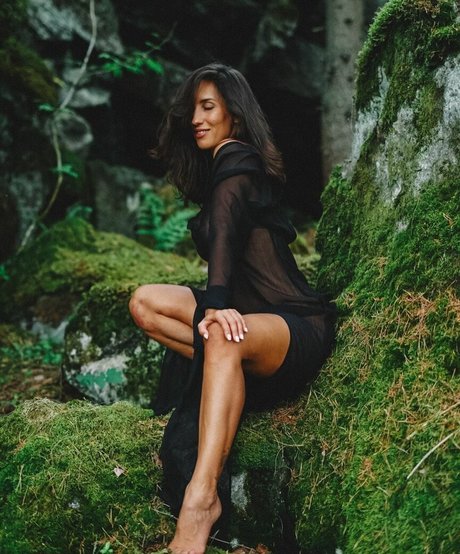 Thais Yoga star pornographic archive