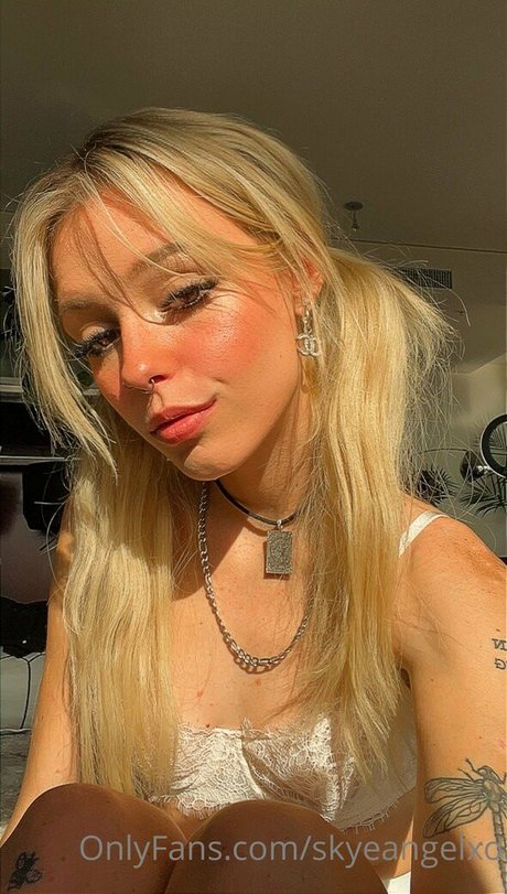 skyeangelxo model pornographic pics
