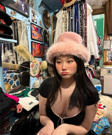 Vicki Mranrr xxx star archive