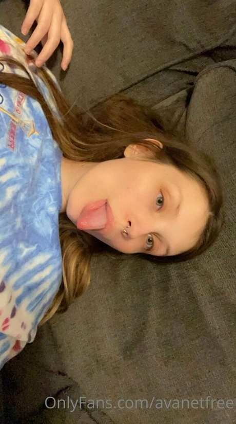 avanetfree star top gallery