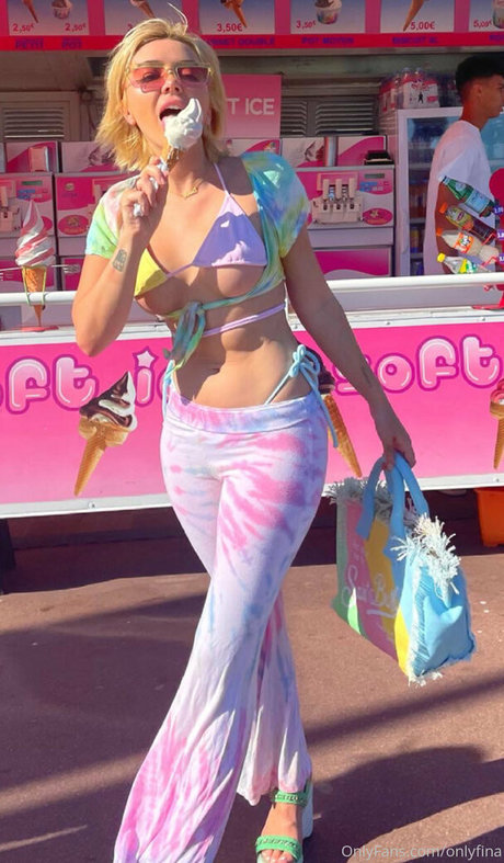 babe onlyfans beautiful naked pic