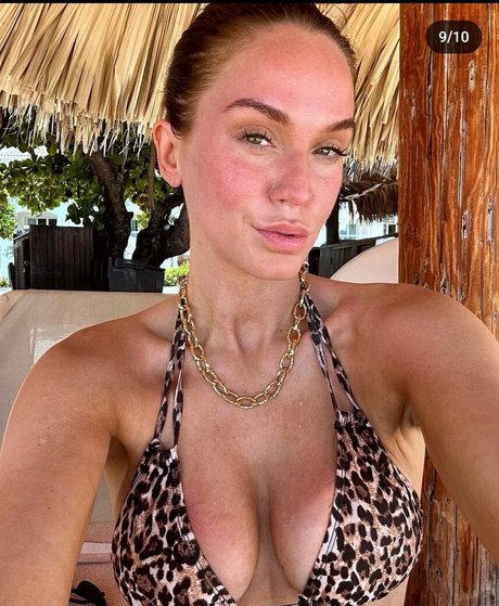 pregnant teacher onlyfans hot porn pic