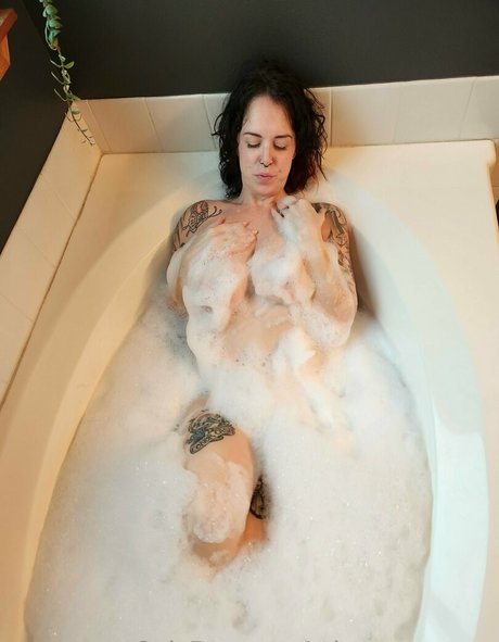 miss emm xoxo model art picture