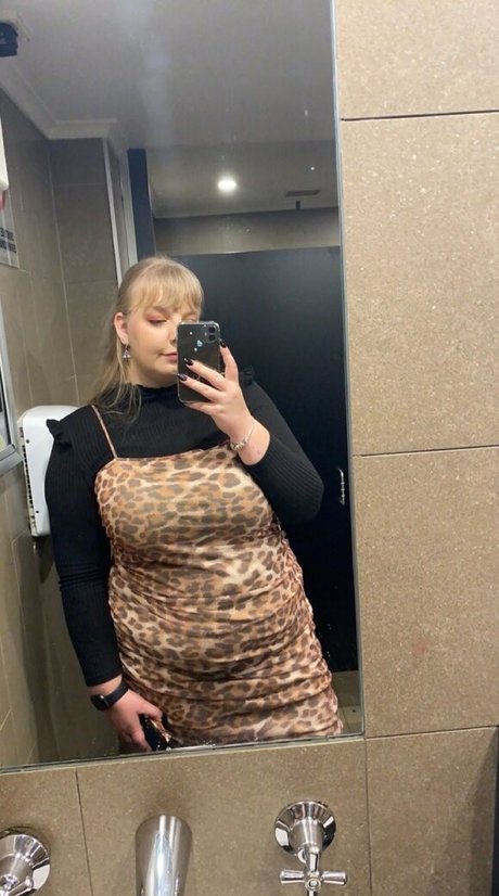 pastelpeachie adult actress galleries