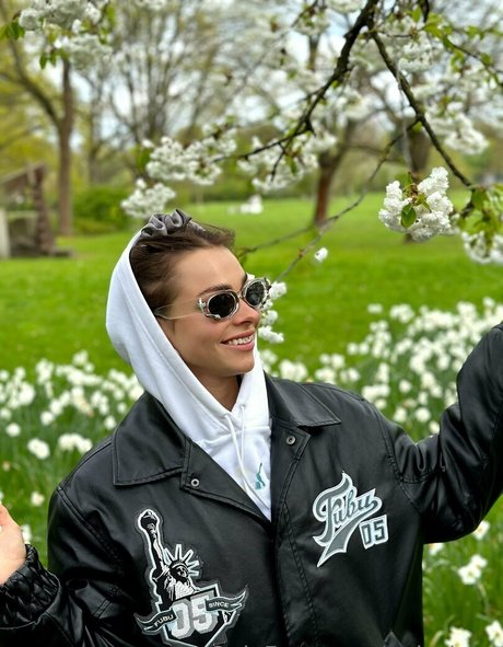 poly luna naked star pictures