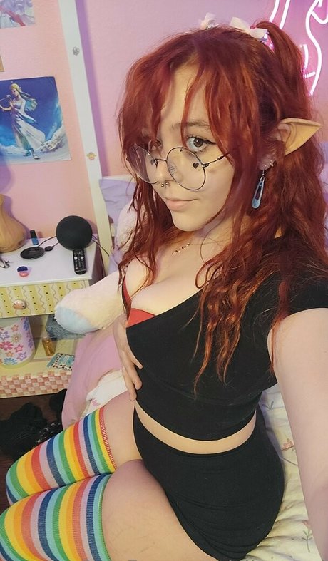 Lvkrd pornographic model pictures