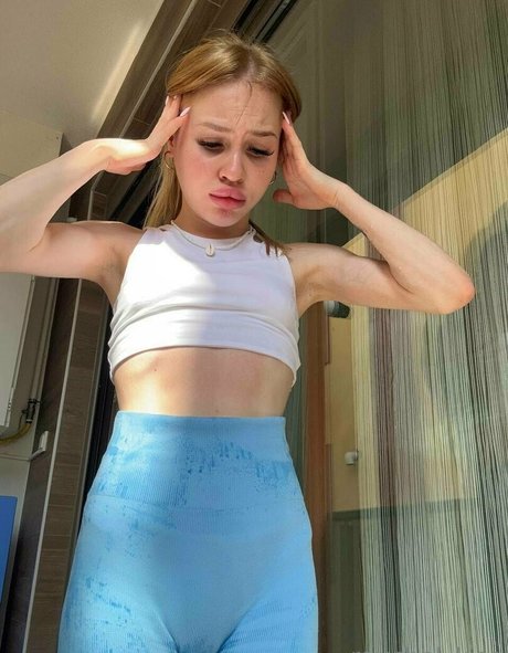 raychel kiss model xxx img