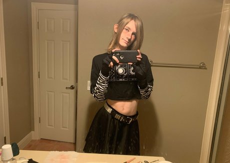 femboycherryblossom art star archive