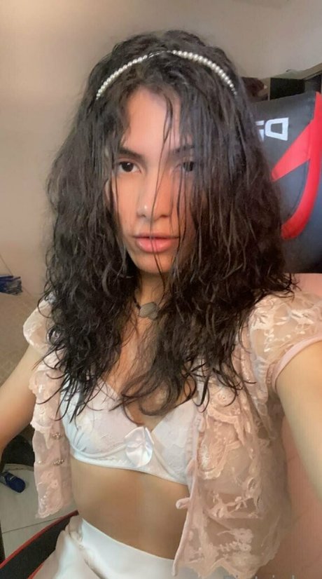 pietravdk pornographic star pic