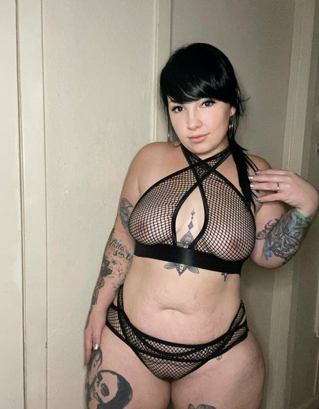 Corinasbooty pornographic actress photo