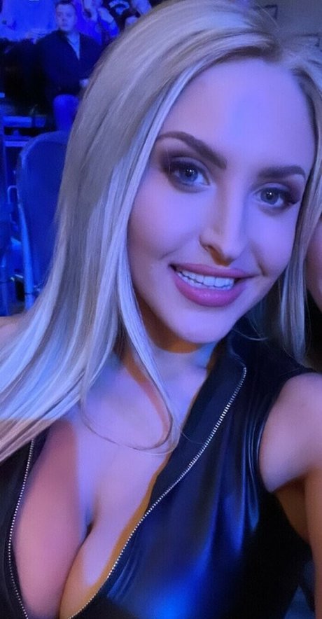 Emma Louise Jones pornstar xxx archive