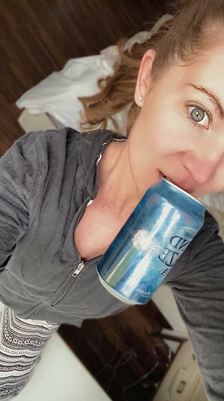 nevamore sexy star pic