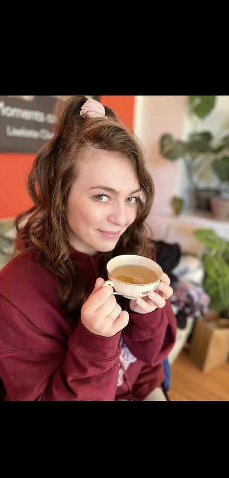 nataschasophiaafree model pic