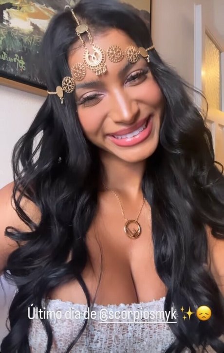 Dubai Escort star xxx pic