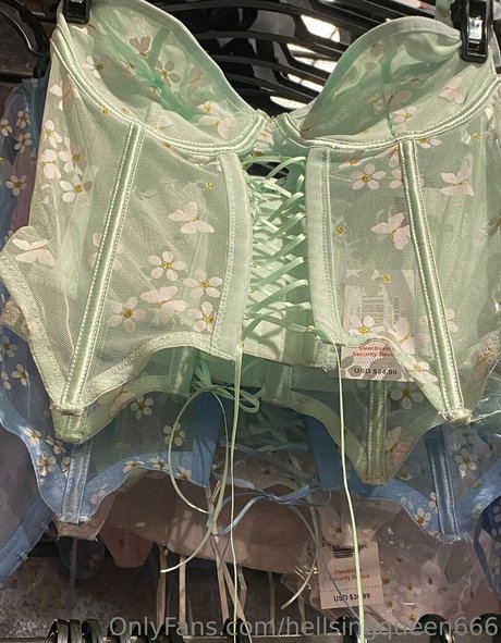 hellsingqueen666 high quality pornstar photo