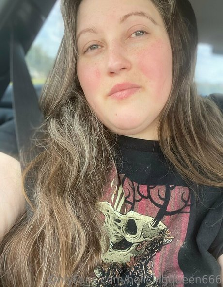 hellsingqueen666 model erotic pictures