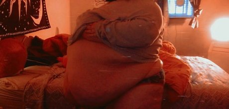 urlovingcatgirl beautiful actress img