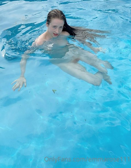 ofchloerose model art image