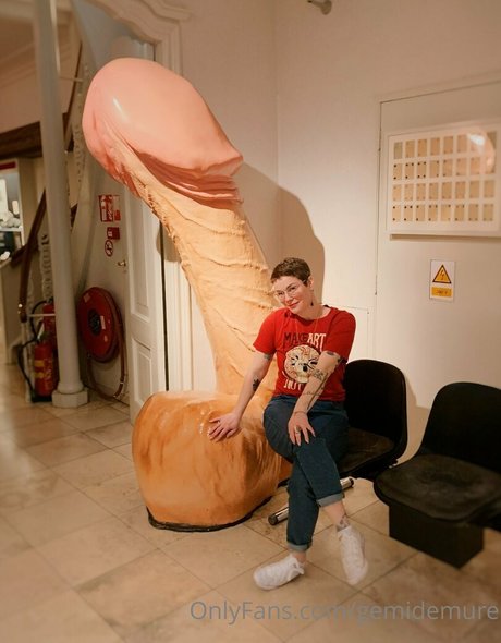 gemidemure xxx model images