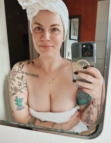 gemidemure actress pictures