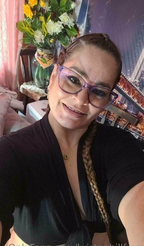 kristenhillfree star top photo