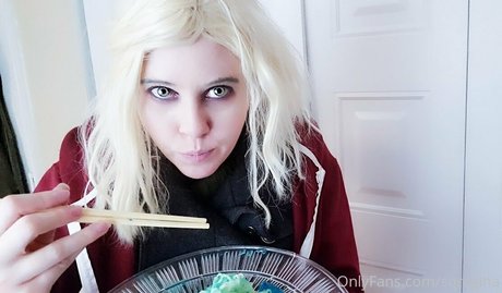 sqregina hd actress photo