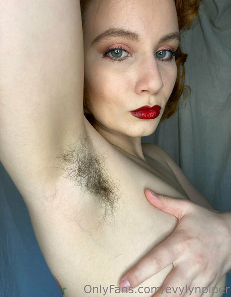 evylynpiper model pictures