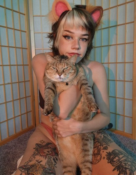 pasteljellies nice model picture