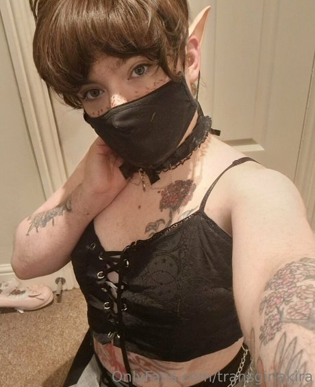 transgirlakira pornstar perfect photos