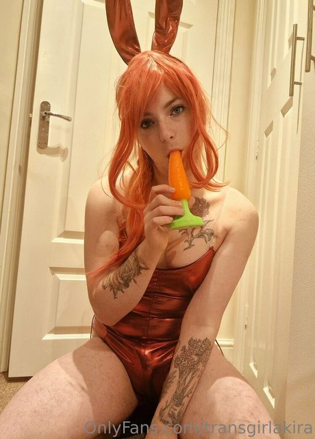 transgirlakira star nudes photo