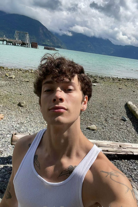 dakarluca model perfect picture