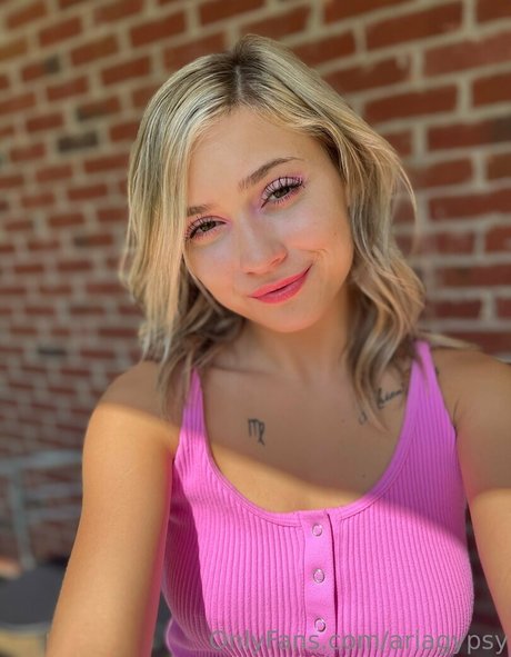 ariagypsy model hd pic