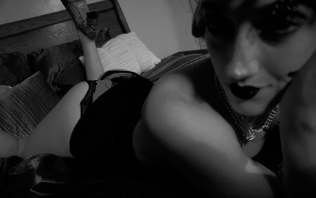 brittrachelle18 porn model archive