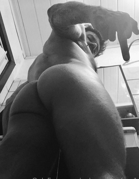 poloxxxfansfree1 sex actress photo