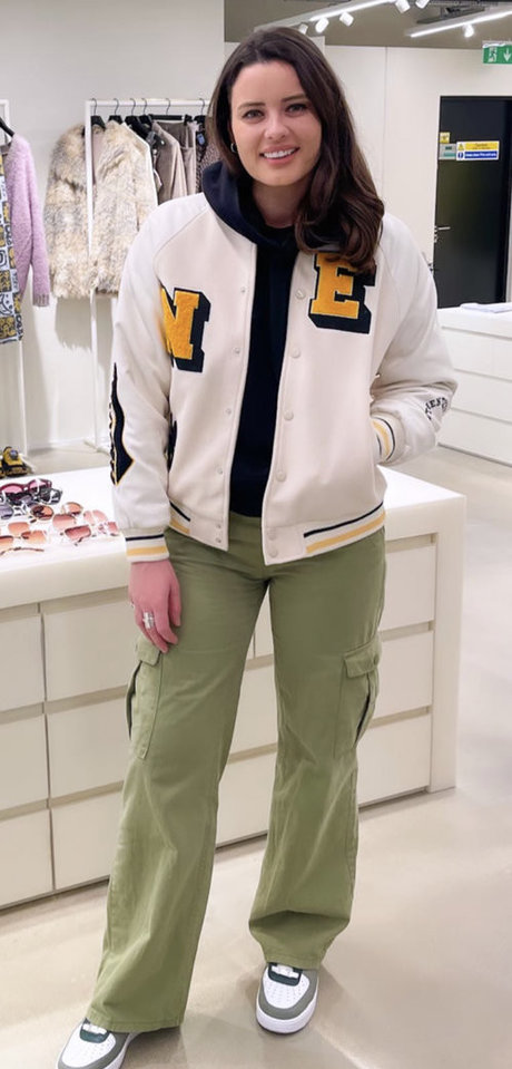 Sarah Story exclusive actress galleries