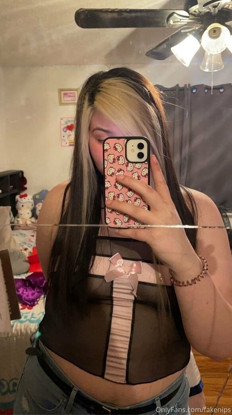 fakenips perfect pornstar image