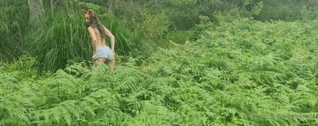 missmenace of pornographic model img