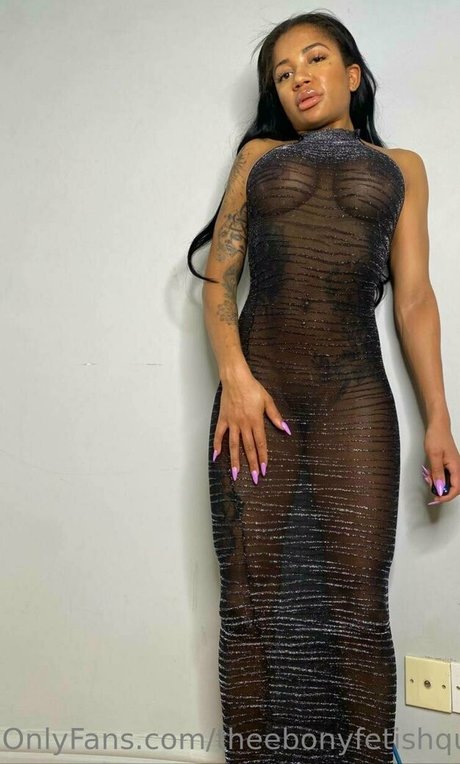 kikiluxxxe model xxx archive