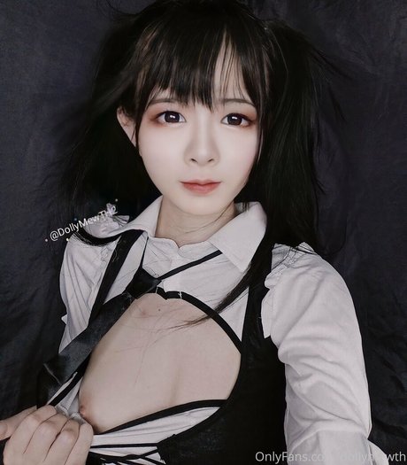 DollyMewTH pornstar adult photo