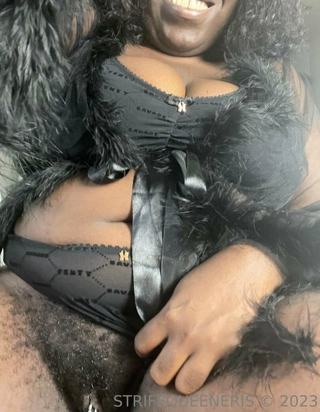 busty ebony onlyfans best pics