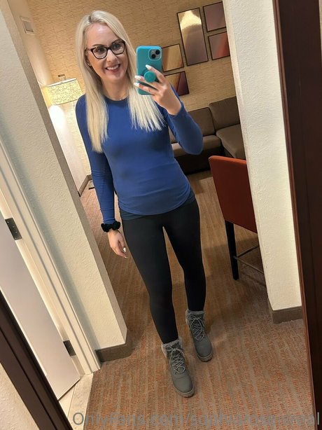 sophiaroseisreal pornstar pretty galleries